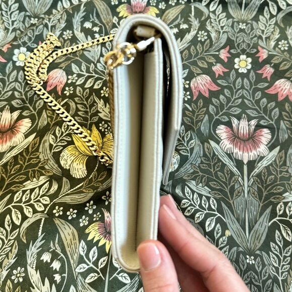 Saint Laurent YSL Cassandre Quilted Matelassé Envelope Flap Leather Clutch Pouch - Picture 7 of 15